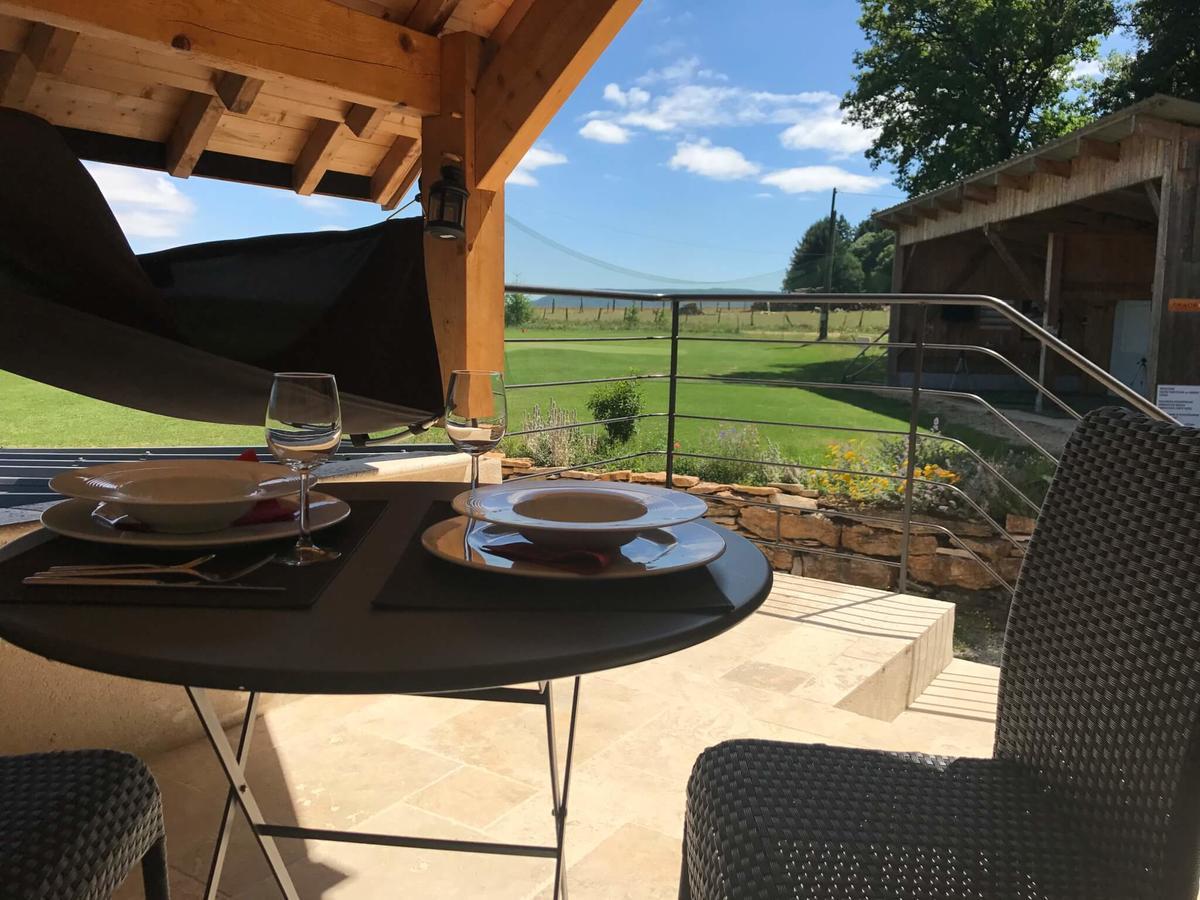 Golf De La Chassagne Hotel Malain Luaran gambar