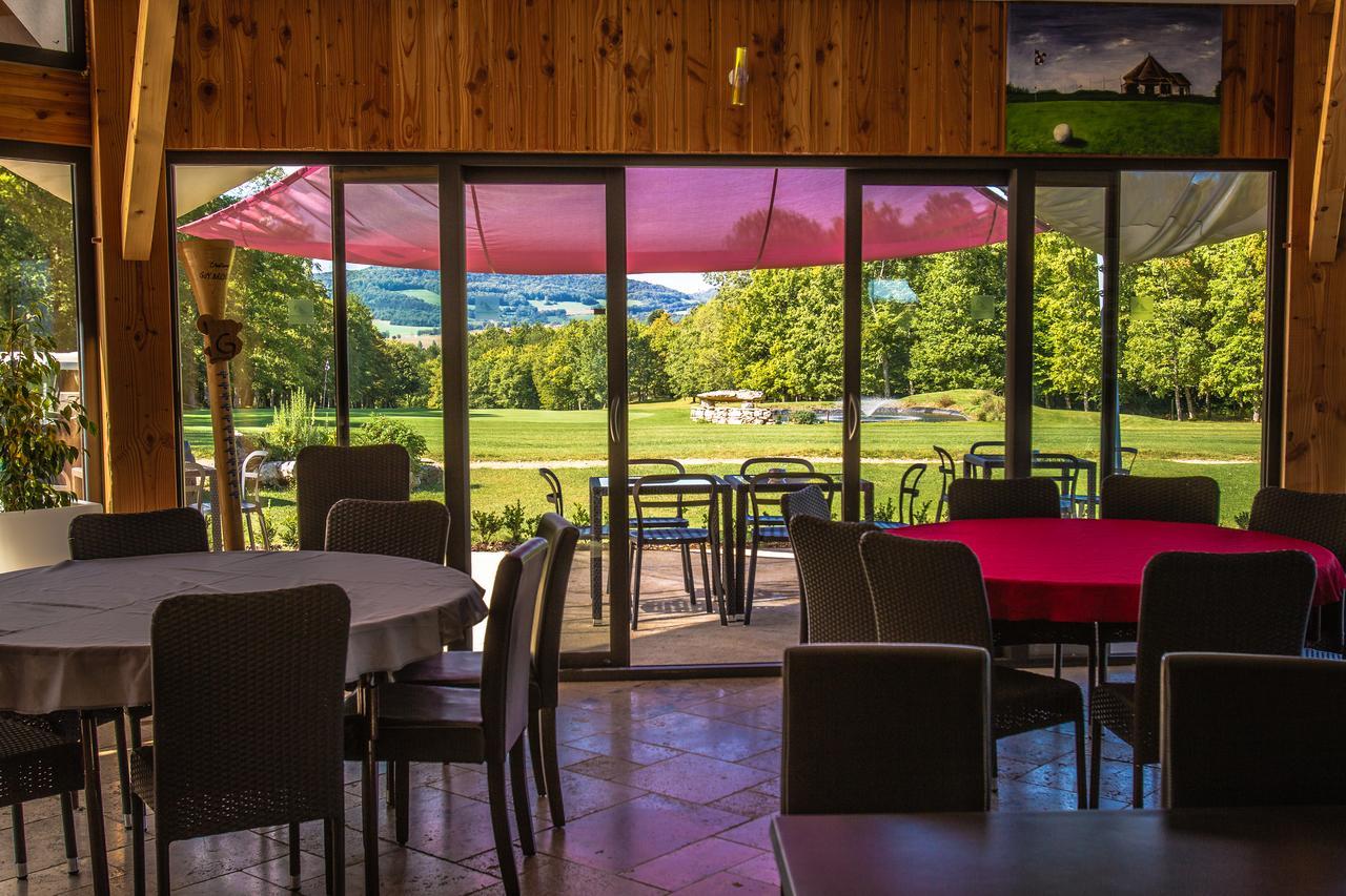 Golf De La Chassagne Hotel Malain Luaran gambar